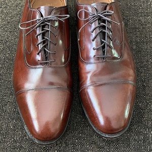 Johnston & Murphy Cap-Toe dress shoes size 12